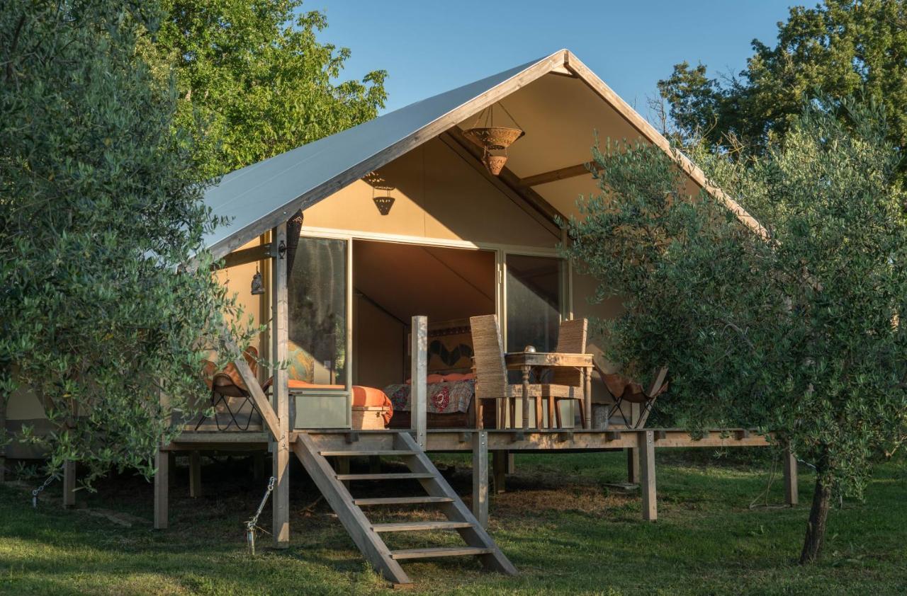 Glamping In Toscana, Luxury Tents In Agriturismo Biologico Sorano  Exteriér fotografie